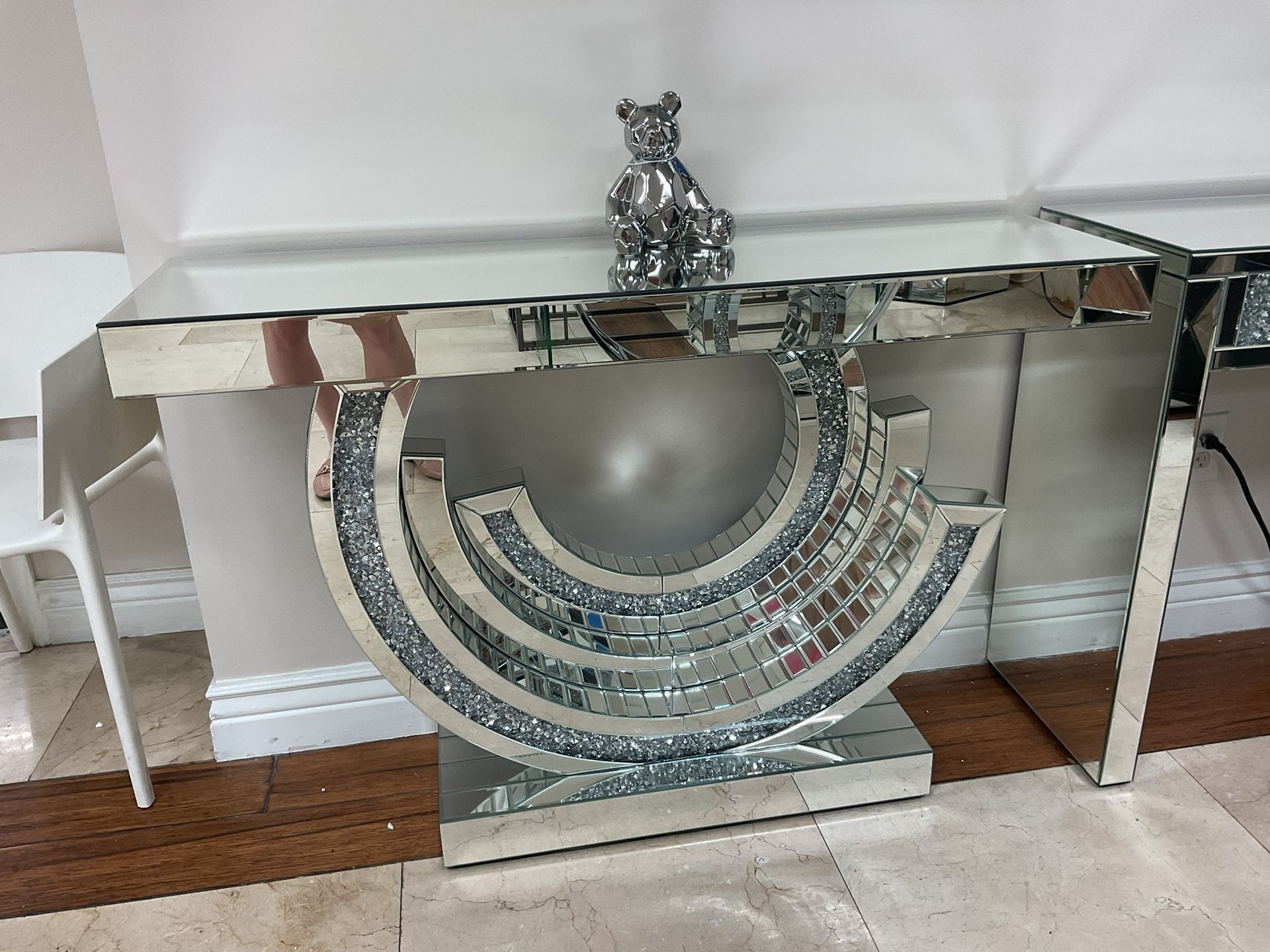 Sofa/ Entrance Tables For Sale Up To 80% Off ( We Deliver)