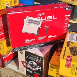 Milwaukee
Was- $249.00
$199.00
M12 FUEL 12-Volt
Lithium-lon Brushless
Cordless Hammer Drill and
Impact Driver Combo Kit w/2
Batteries and Bag (2-Tool)