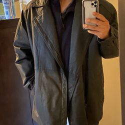 Men’s Large 3/4 Length Leather Jacket