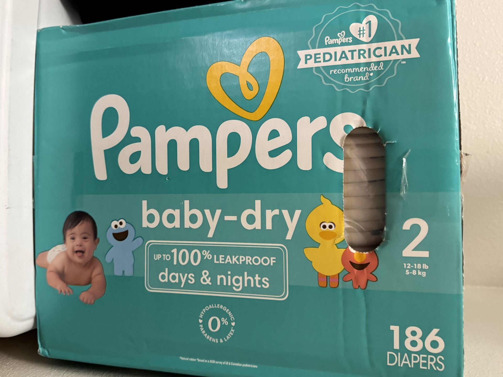 Pampers Size 2 -186 count