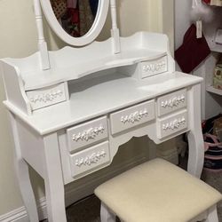 Girls White Vanity 