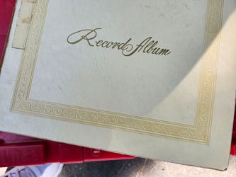 Records album selling it for  40