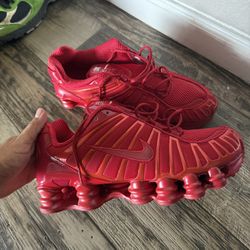 Gym Red Shox Size 8 Men’s 