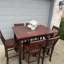 Tall Dining Table /6 Chairs