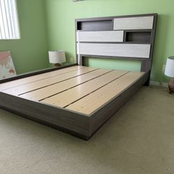 Beautiful Brand New Queen Platform Bed Frame 
