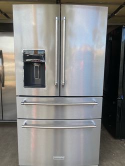 Refrigerator kitchen aid
