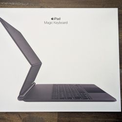 iPad Magic Keyboard & Pencil Pro
