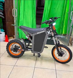 RIXOC GT16 ELECTRIC DIRT BIKE 3000W 52V 25Ah-39MPH-RANGE 50MILES