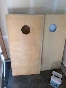 Corn Holes with 8 Bags