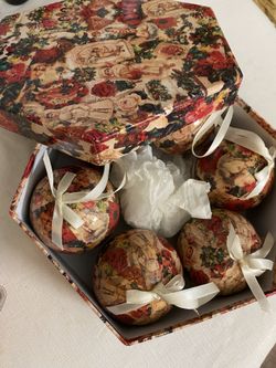Victorian Decoupage Ornaments 