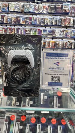 PlayStation 5 825GB console