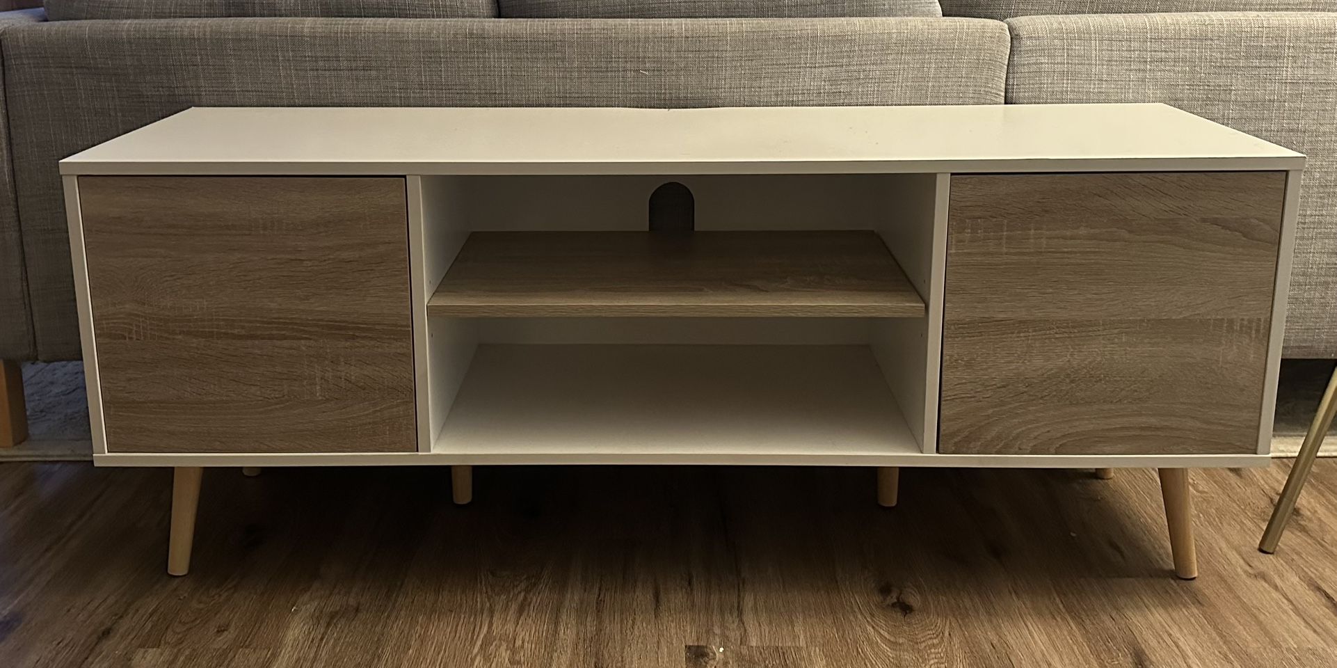 Shoe Cabinet (Couch)