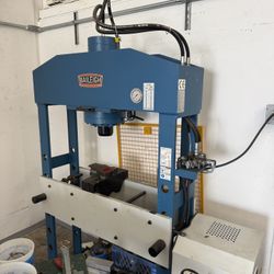 Baileigh HSP-66M HD Press