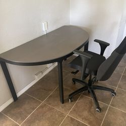 Office Furniture! Excellent Price