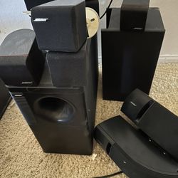Bose Cube Speakers Surround Sound Three In The Front Two In The Middle And Two In The Back