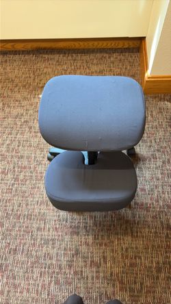 Gray Ergonomic Kneeling Chair