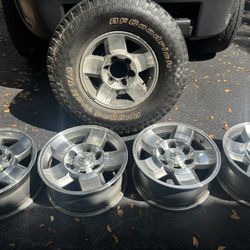Toyota FJ Cruiser Original Rims 17inch 