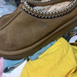 Size 6 Kids Tasman Uggs