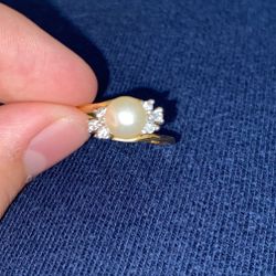 Gold Pearl ring