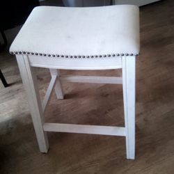 White Stool