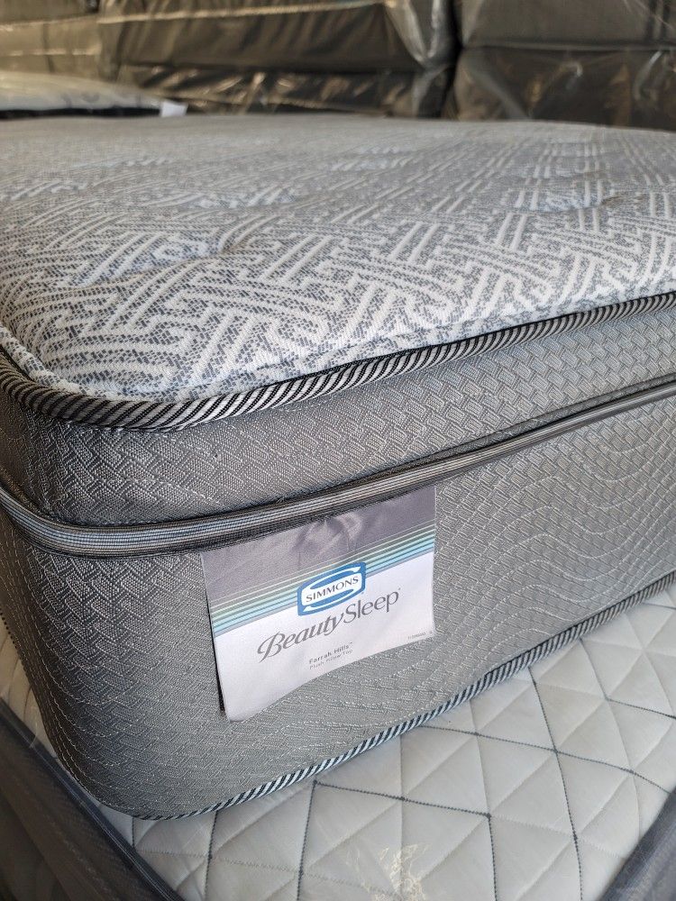 Queen Pillow Top