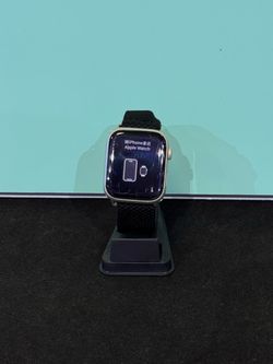 Apple Watch 8 45mm LTE