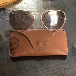 Gold Frame Aviator, Ray-Ban Sunglasses