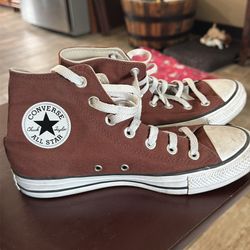 Brown high top Converse All-Star Chuck Taylor