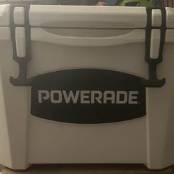 Grizzly Ice Cooler 15 Qt Insulated Picnic Size coca cola Powerade