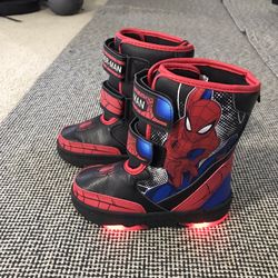 Spider-Man Light-Up Kids Size 11