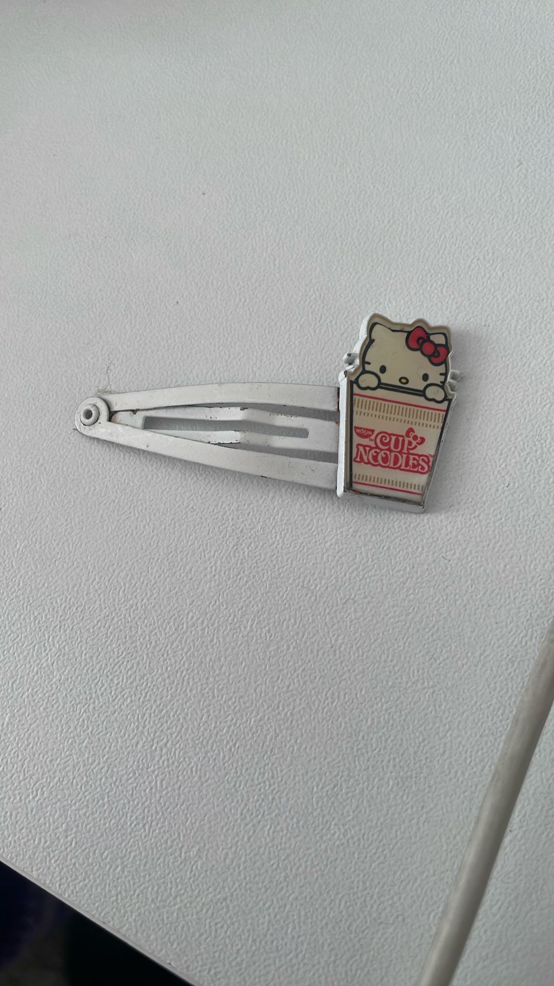 hello kitty ramen clip
