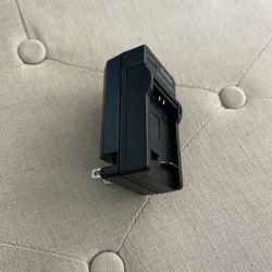 Kastar NB-13L Camera Battery and Charger