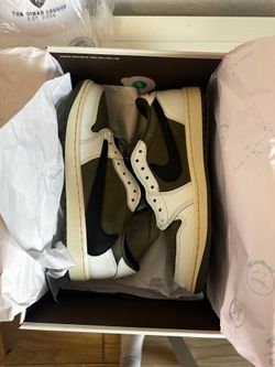 Travis Scott Medium Olive