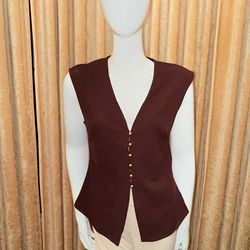 Sleeveless top