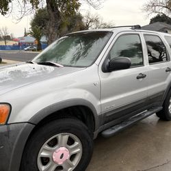 2002 Ford Escape
