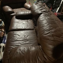 Free Couch ! 