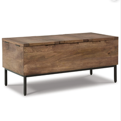Braddick - Storage Trunk Coffee Table | Ashley Furniture
