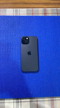 Iphone 15 black color 256gb unlocked