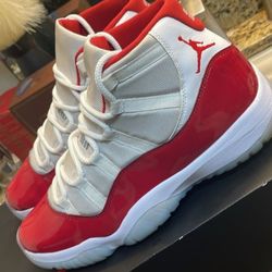 Retro Jordan's size 12 men price 165