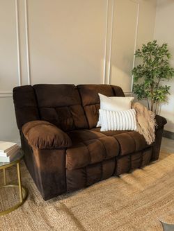 Brown Reclining Loveseat ā 62ā Wide ā š $10 delivery