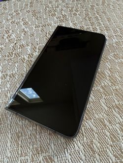 Pixel fold