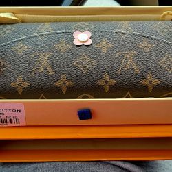 Louis Vuitton wallet 