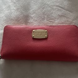 New Micheal Kors Large Continental Wristlet 