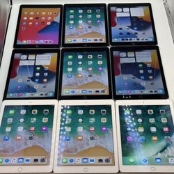 iPads And MacBooks 