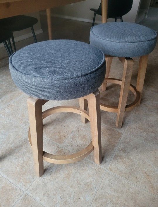 Set of 2 Bar Stools