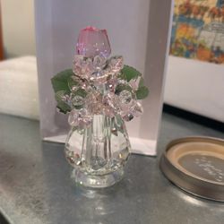 Rose Centerpiece - Brand New