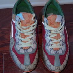 Gucci Red and Green Patterned Sneakers