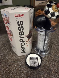 AEROPRESS COFFEE MAKER - NEW IN BOX!
