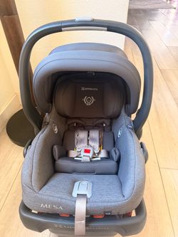 UPPAbaby Mesa V2 CarSeat