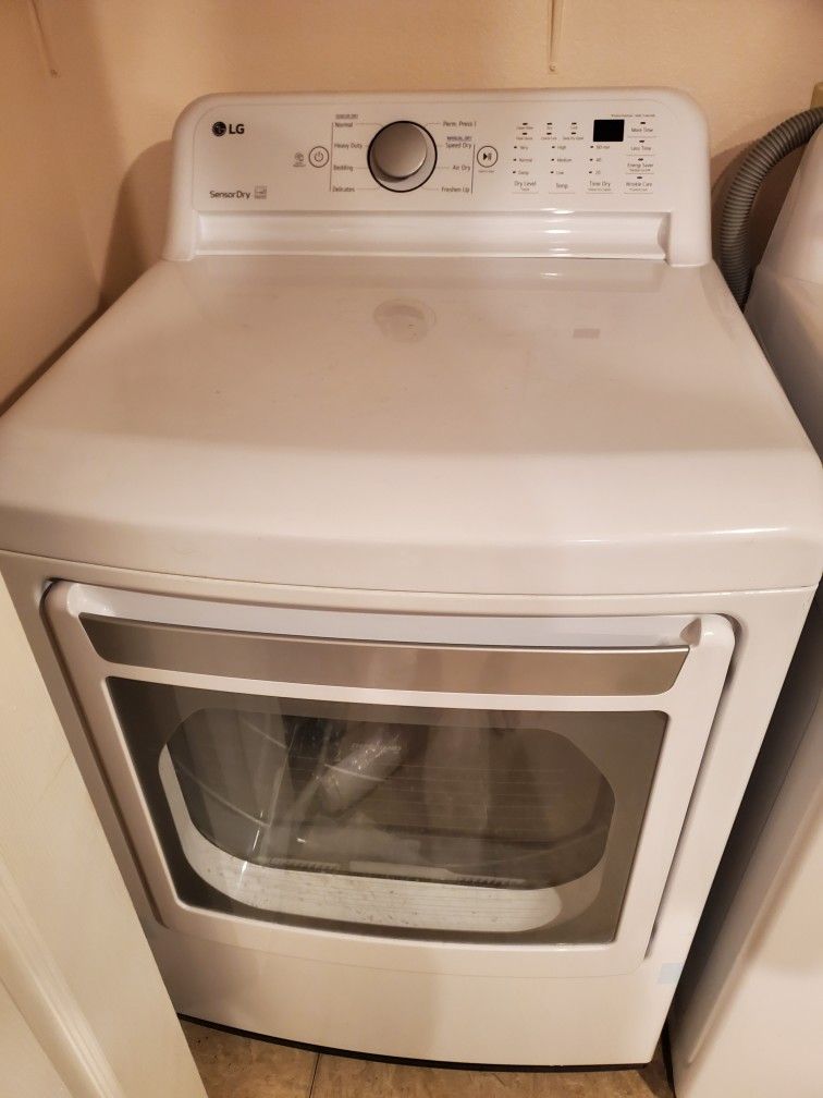 LG WASHER AND DRYER